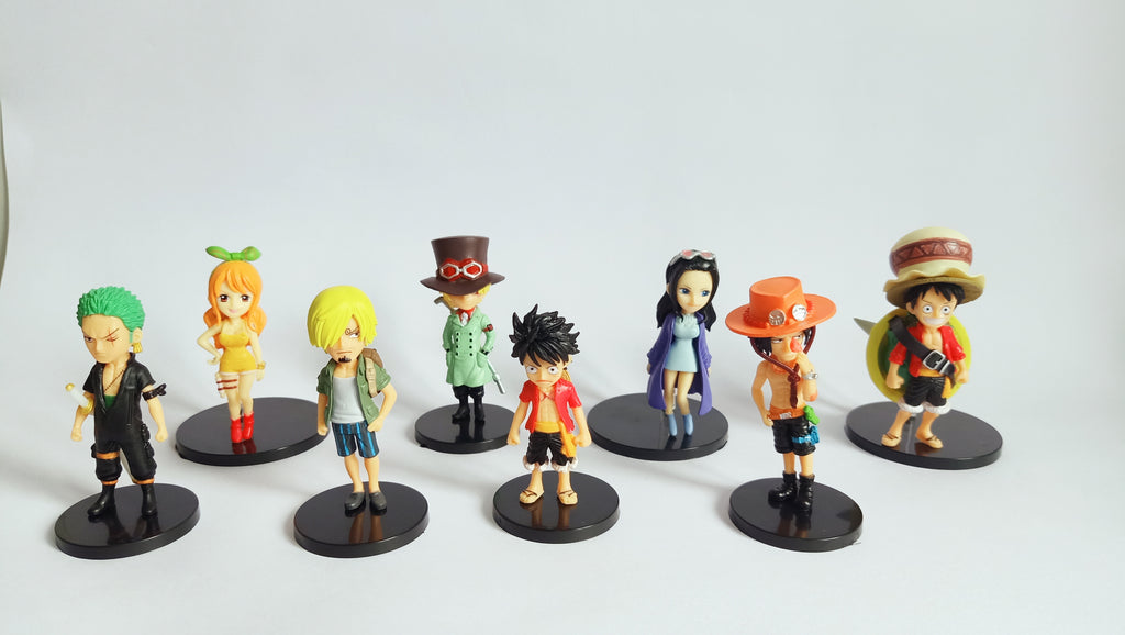 One Piece Mini Figure Set – Set of 8 Collectibles