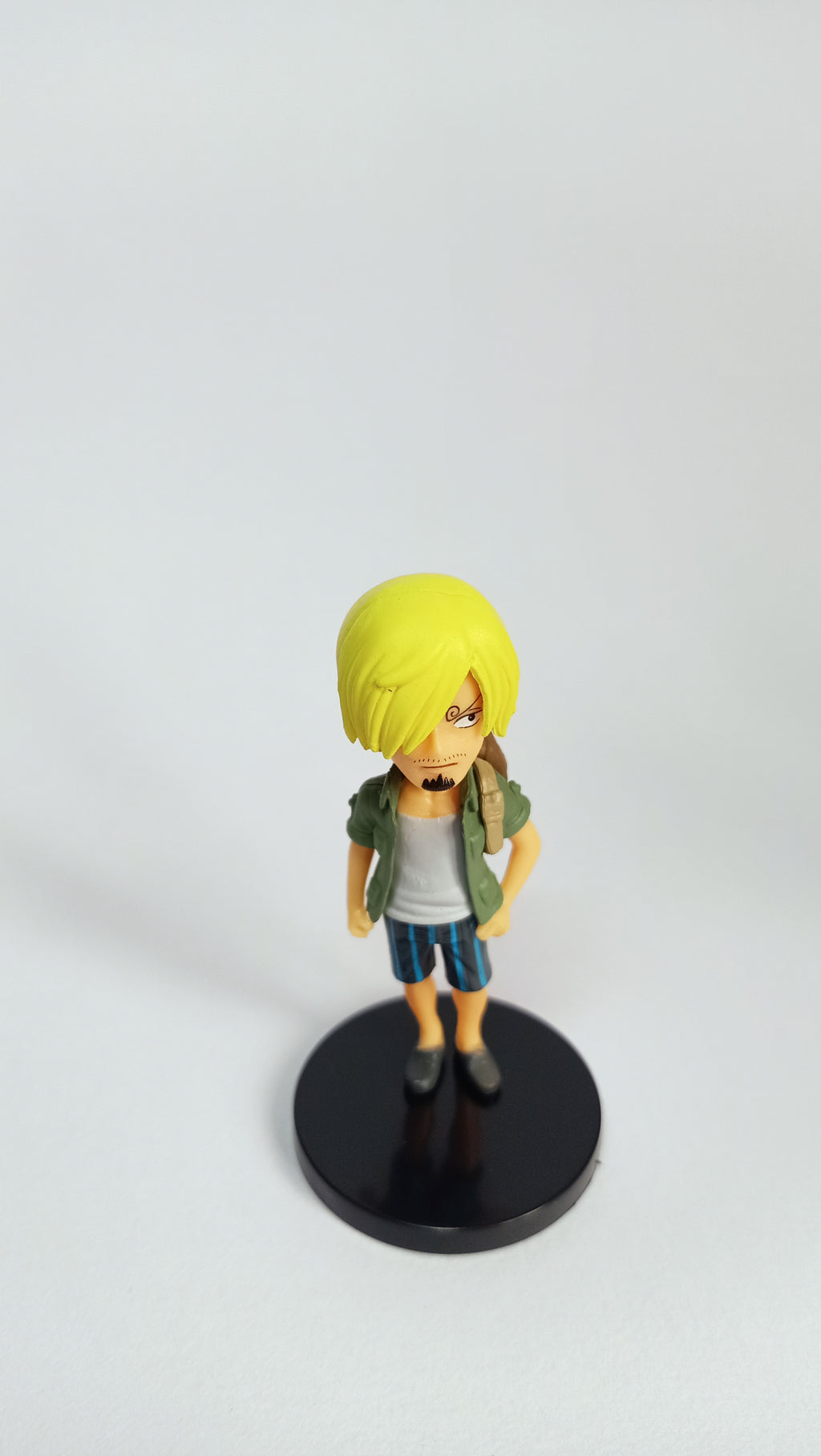 One Piece Mini Figure Set – Set of 8 Collectibles