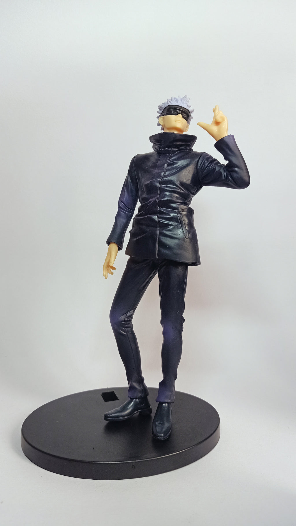 Gojo Satoru Anime Figure | Jujutsu Kaisen Collectible