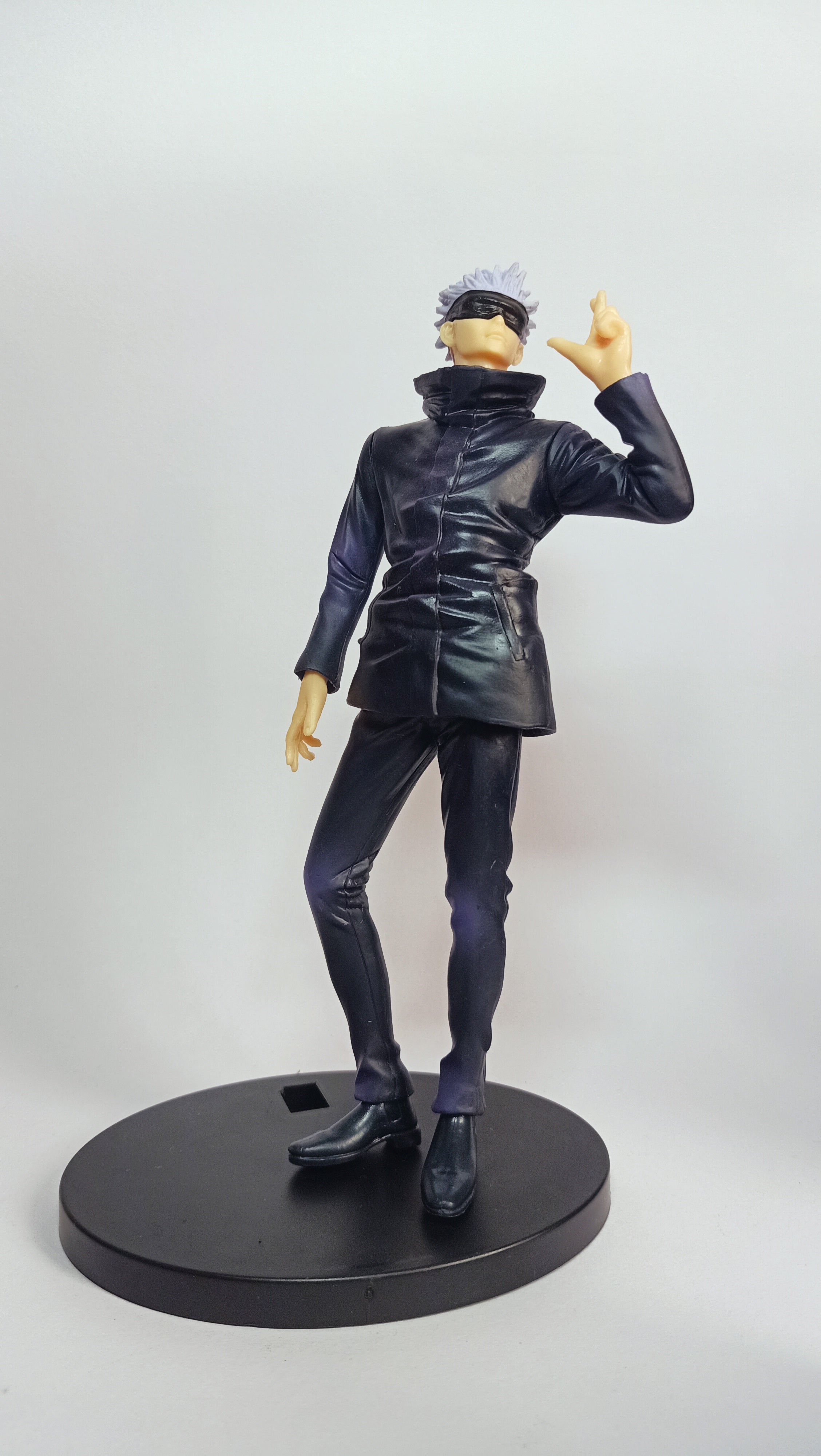 Gojo Satoru Anime Figure | Jujutsu Kaisen Collectible
