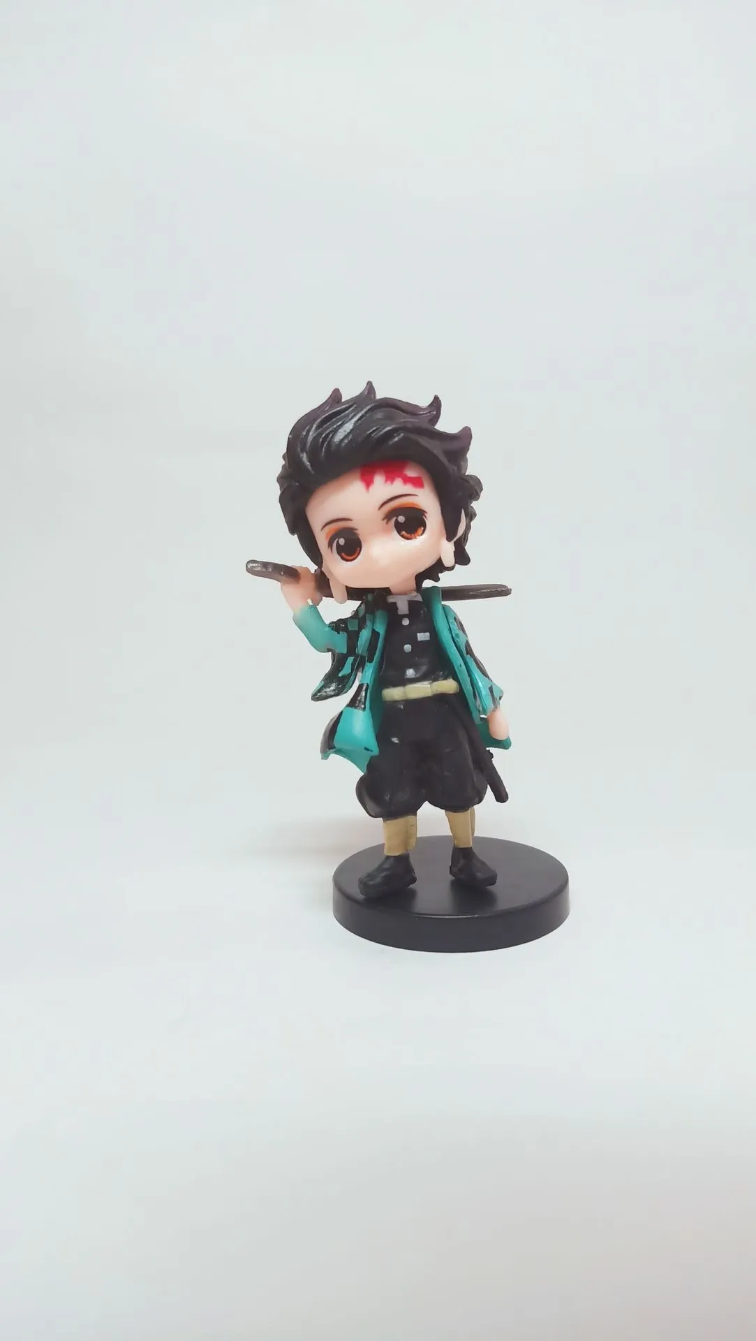 Tanjiro Kamado Mini Action Figure 7 cm | Anime Collectible from Demon Slayer