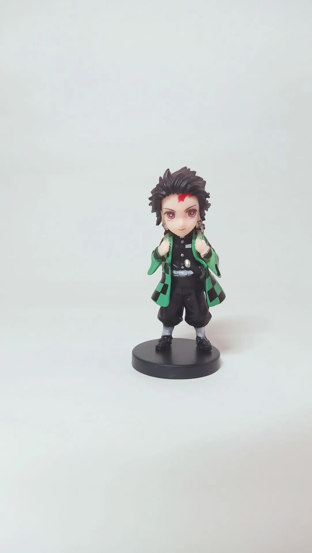 Tanjiro Kamado Mini Action Figure 7 cm | Anime Collectible from Demon Slayer