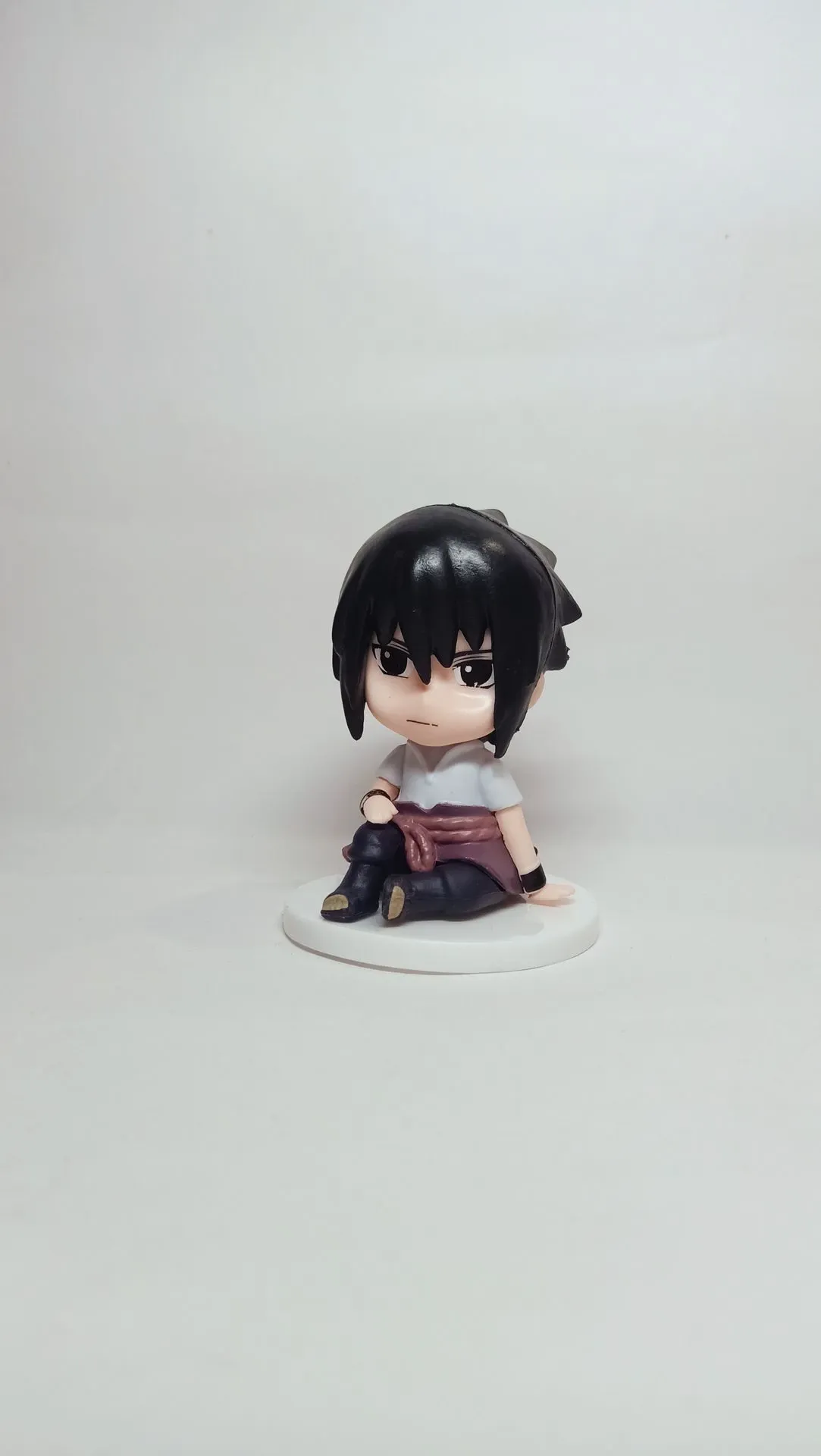 Sasuke Uchiha Mini Sitting Action Figure 8 cm | Cute Chibi Anime Collectible from Naruto